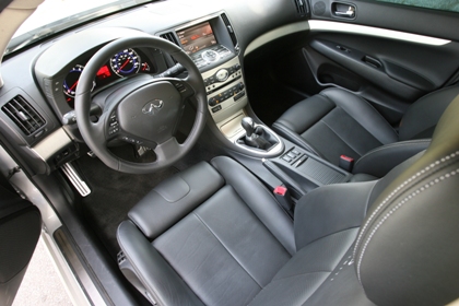 Infiniti G35 interior